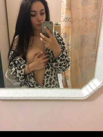 Николь
